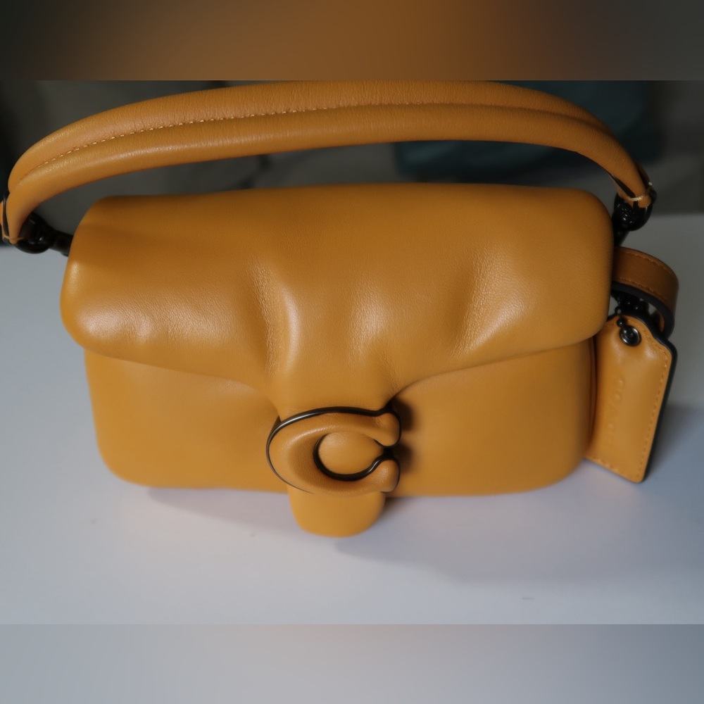Coach Buttercup Tabby 18 Pillow Bag